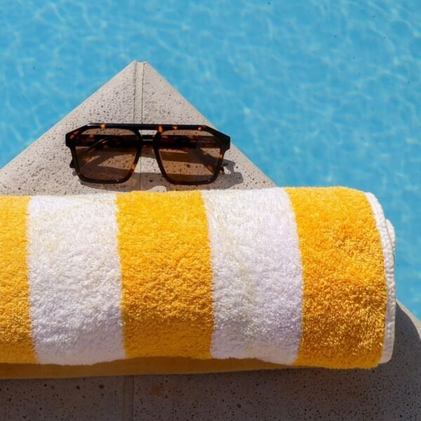 Beach (Stripe)